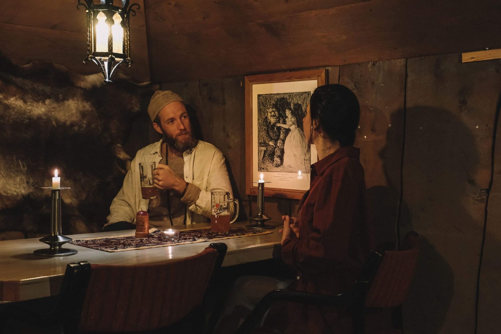 Viking-House-cozy-dining-scaled